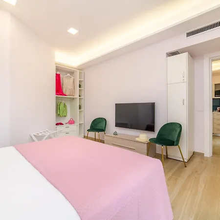 Domus Sirenum - Teles